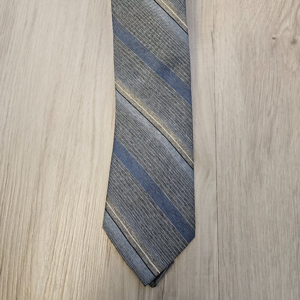 Sawyer's Campus Shop Blue Gray Polyester Tie